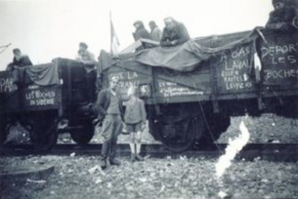 Hauptgeb&auml;ude des ehemaligen KZ-Au&szlig;enlagers