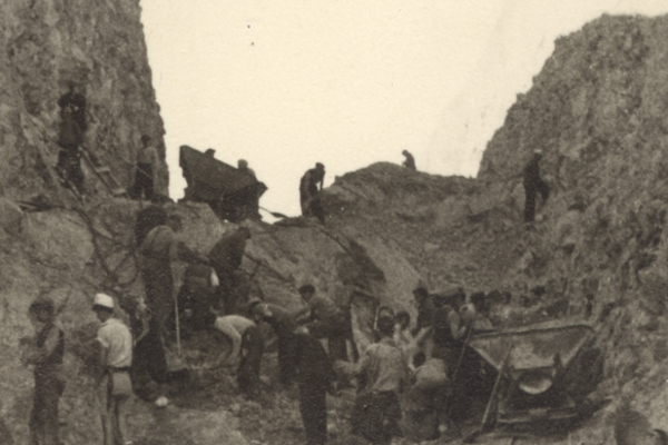  j&uuml;dische Zwangsarbeiter in Karya, 1943 &copy; Andreas Assael 