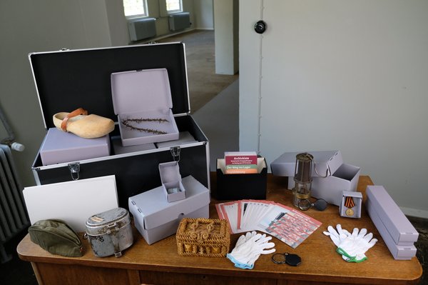 Archivkiste &ndash; Sowjetische Kriegsgefangene im Stalag 326 (VI K) Senne,  Foto: Oliver Nickel