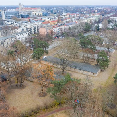 Das Dokumentationszentrum NS-Zwangsarbeit inmitten des Stadtviertels Berlin-Schöneweide, Dokumentationszentrum NS-Zwangsarbeit Das Dokumentationszentrum NS-Zwangsarbeit inmitten des Stadtviertels Berlin-Schöneweide, Dokumentationszentrum NS-Zwangsarbeit