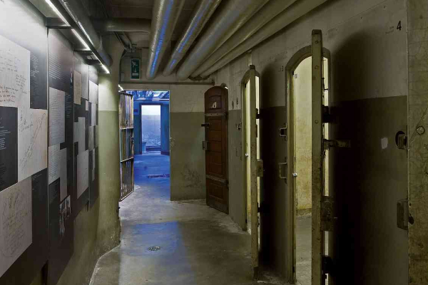 Gedenkst&auml;tte Gestapogef&auml;ngnis. Flur im Wachbereich der Gestapo Foto: Rheinisches Bildarchiv/Marion Mennicken